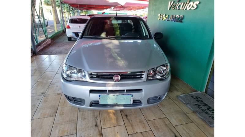 FIAT - PALIO - 2016/2016 - Prata - R$ 32.900,00