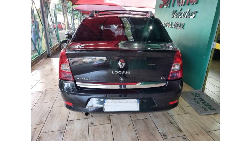 RENAULT - LOGAN - 2012/2013 - Preta - R$ 34.900,00