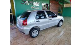 FIAT - PALIO - 2016/2016 - Prata - R$ 32.900,00