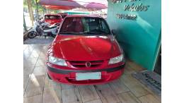 CHEVROLET - CELTA - 2002/2003 - Vermelha - R$ 19.900,00