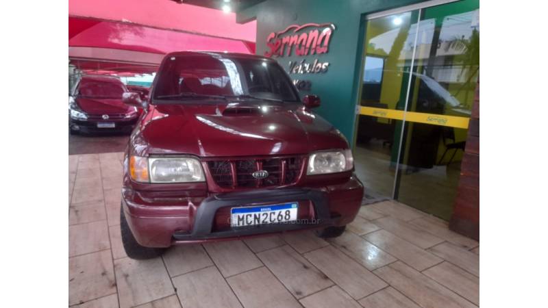 KIA MOTORS - SPORTAGE - 2001/2001 - Vermelha - R$ 36.900,00