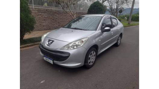 PEUGEOT - 207 - 2010/2010 - Prata - R$ 23.900,00