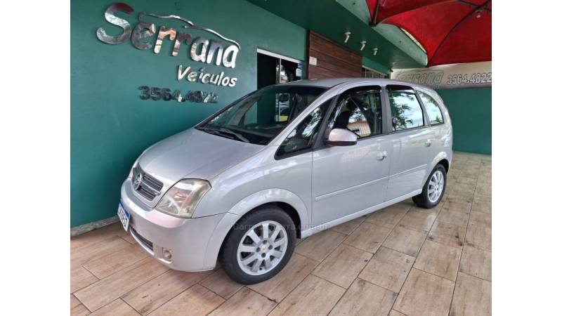 CHEVROLET - MERIVA - 2003/2003 - Prata - R$ 23.900,00