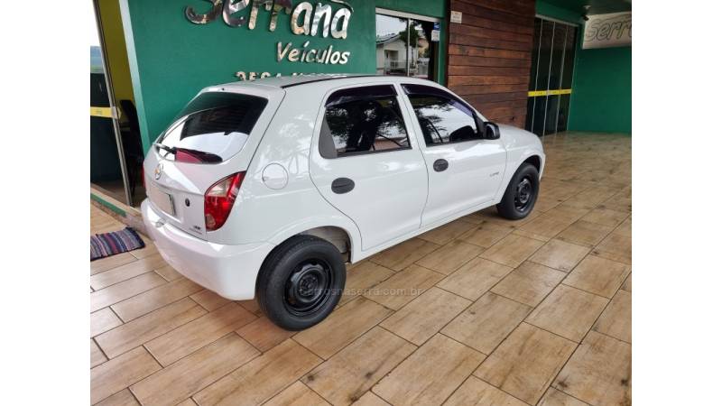 CHEVROLET - CELTA - 2008/2009 - Branca - R$ 26.900,00