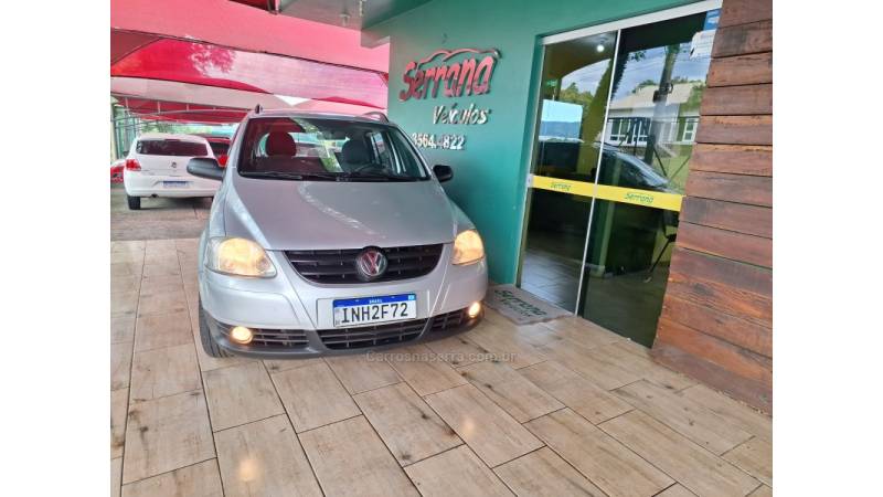 VOLKSWAGEN - SPACEFOX - 2007/2007 - Prata - R$ 33.900,00