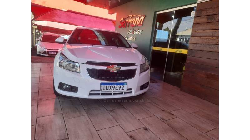 CHEVROLET - CRUZE - 2014/2014 - Branca - R$ 65.900,00