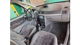 CHEVROLET - MERIVA - 2003/2003 - Prata - R$ 23.900,00