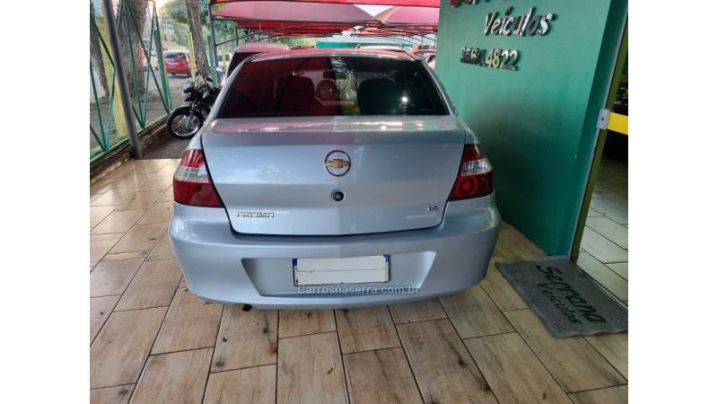 CHEVROLET - PRISMA - 2008/2009 - Prata - R$ 32.900,00