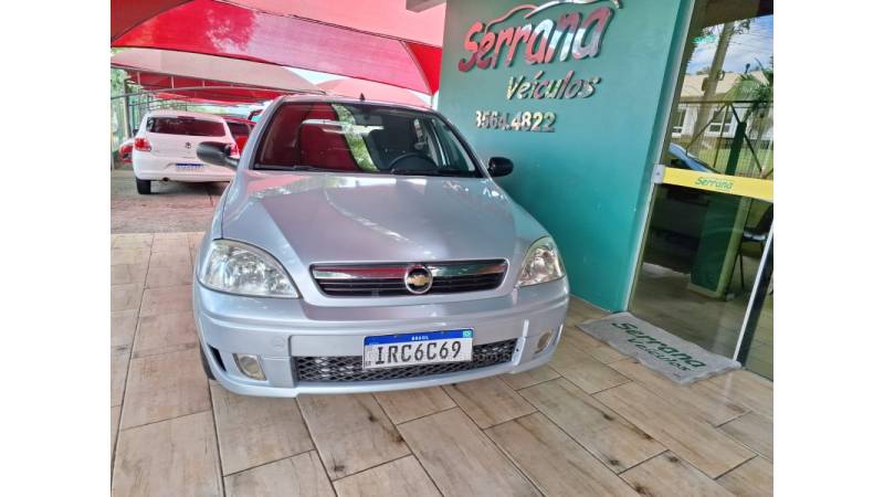 VOLKSWAGEN - POLO - 2006/2006 - Prata - R$ 29.900,00